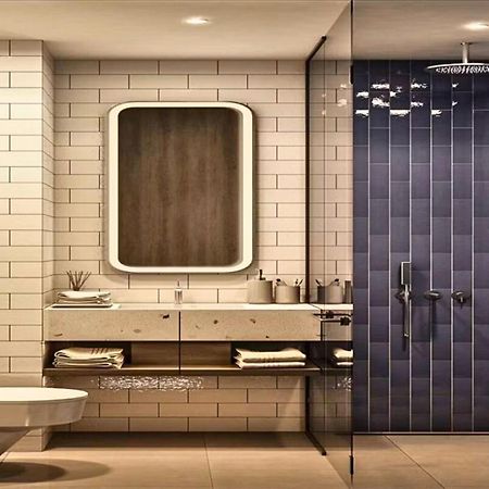 Holiday Inn Express Istanbul - Airport Arnavutkoy Екстер'єр фото